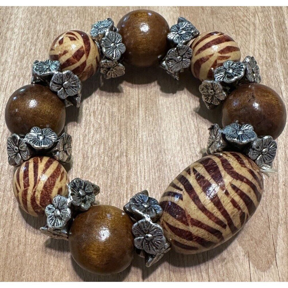 Animal Print Wood Beaded Bracelet Silver Tone Flower Beaded Stretch Boho